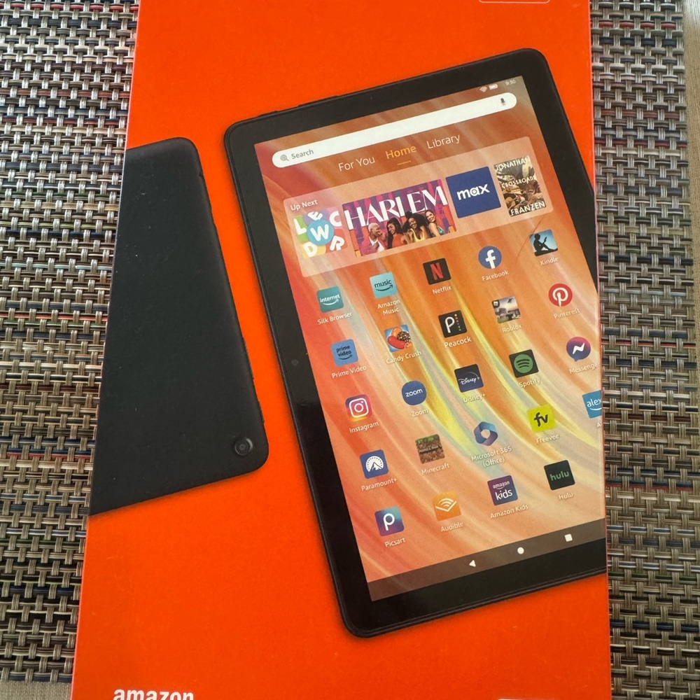 NEW Amazon Fire HD Tablet - Picture 2 of 6